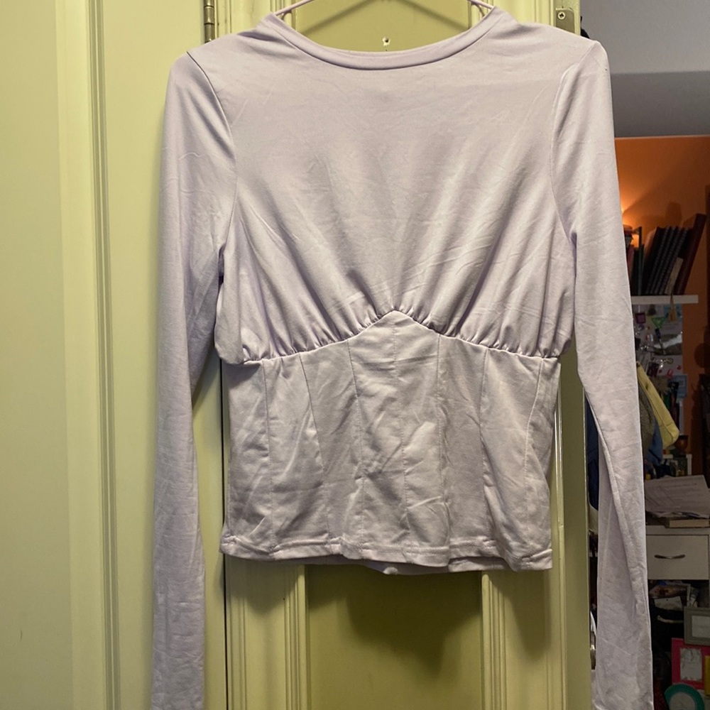 💥HOST PICK💥NWOT “PRETTY TINY TOPS” LONG SLEEVED W/ RUCHING/PLEATING IN LAVENDER